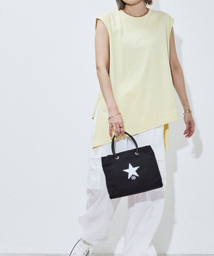 STAR CUT SLEEVELESS TEE