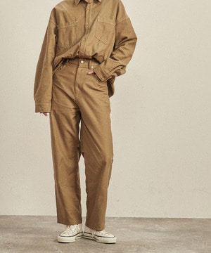 CURVEY CHINO PANTS