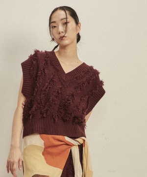 JACQUARD FRINGE KNIT VEST