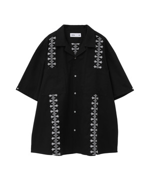 STAR PATTERN EMBROIDERED CUBAN SHIRT