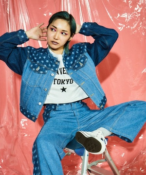 STAR★ PATTERN COLLARLESS DENIM JACKET